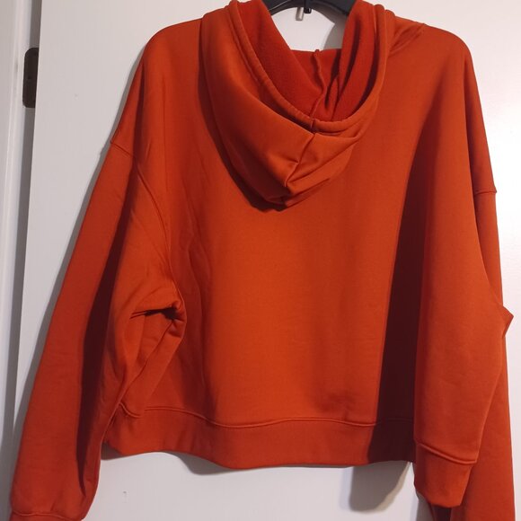 Nike Thermal Fit Hoodie - Picture 2 of 2